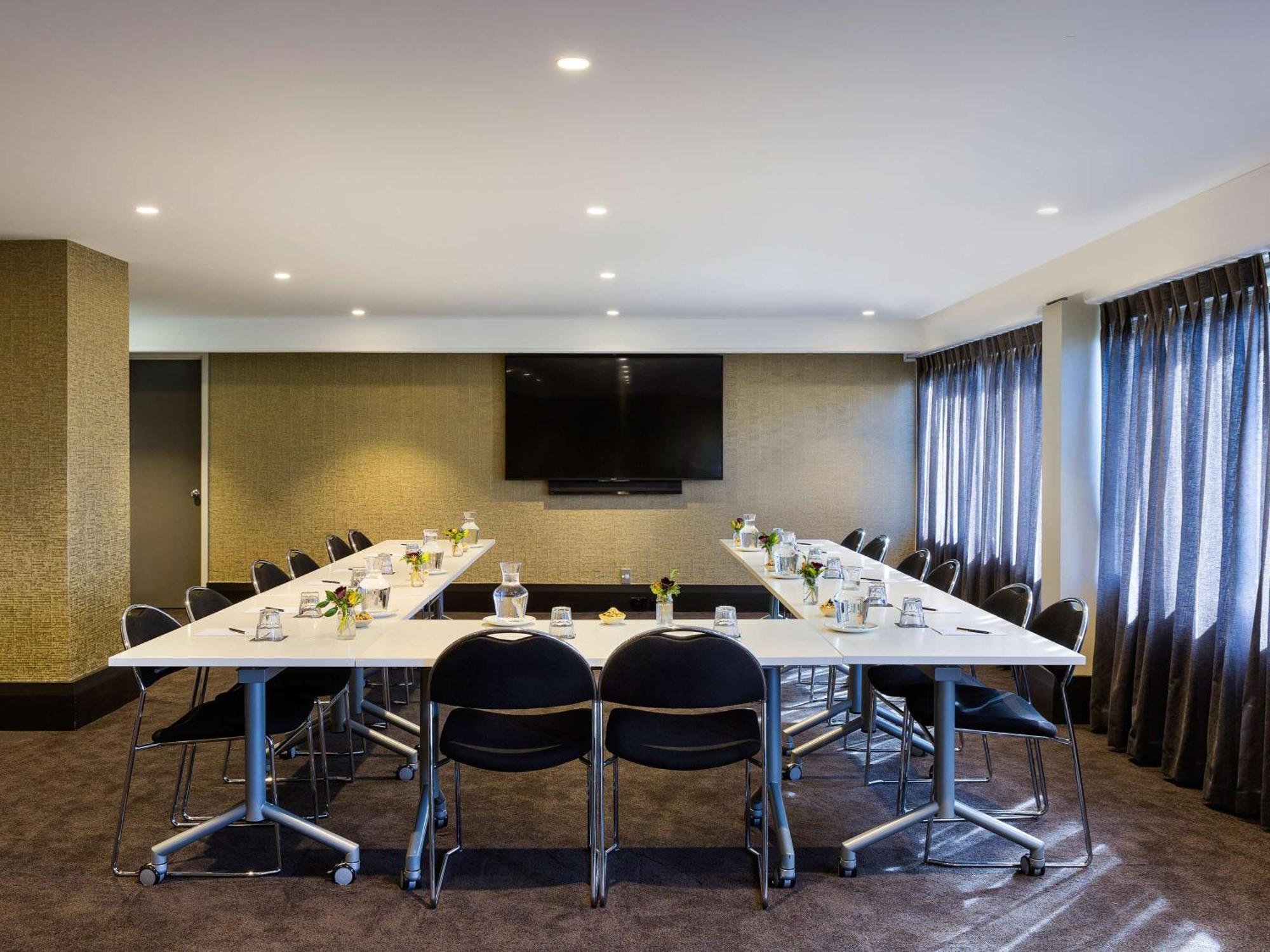 Hotel Mövenpick 5*