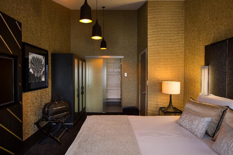 Mövenpick 5*